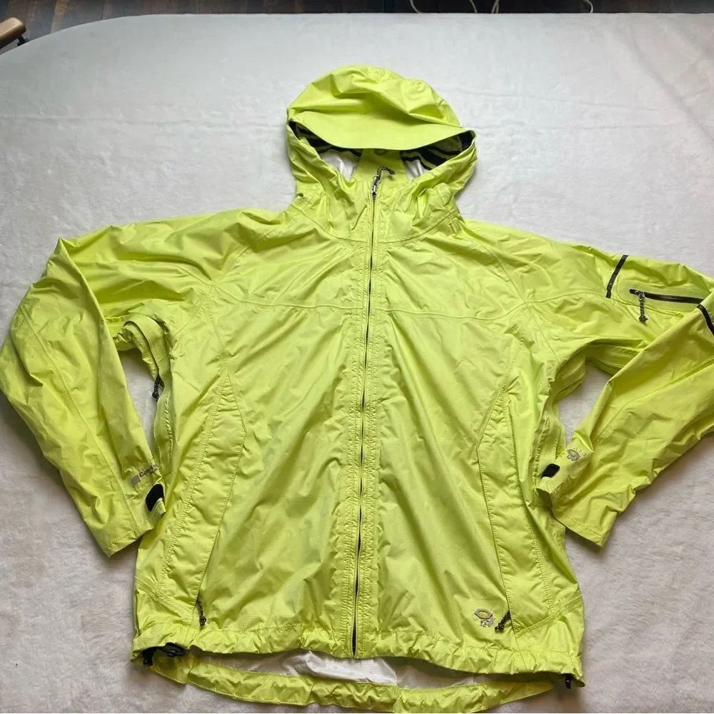 Mountain HardWear Yellow Conduit Silk Waterproof Jacket Size Small